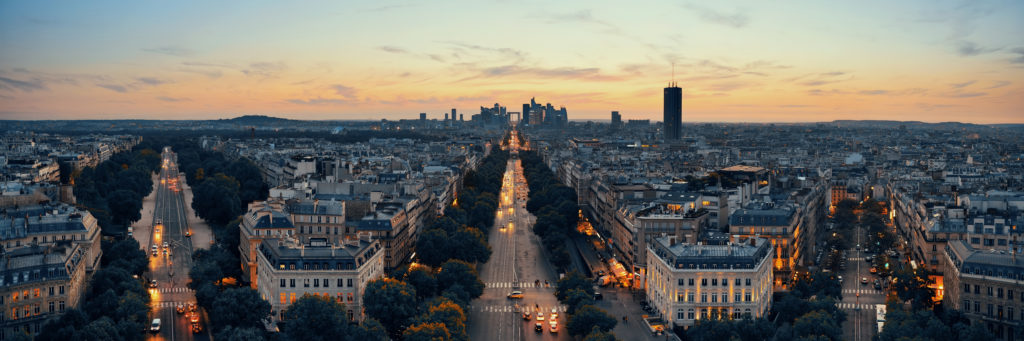 Panorâmica de Paris vista do Arco