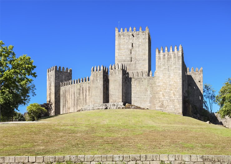 Castelo de Guimarães visto de fora