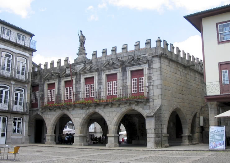 Largo da Oliveira em Guimarães
