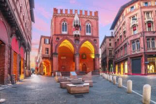 Bolonha: o que fazer na capital gastronômica da Itália