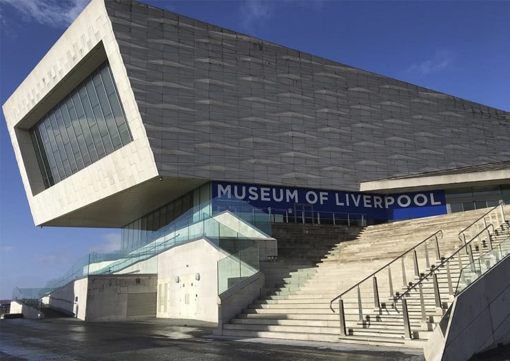 Fachada do Museu de Liverpool