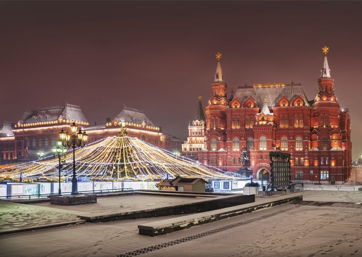 Neve na Praça Manezh em Moscou